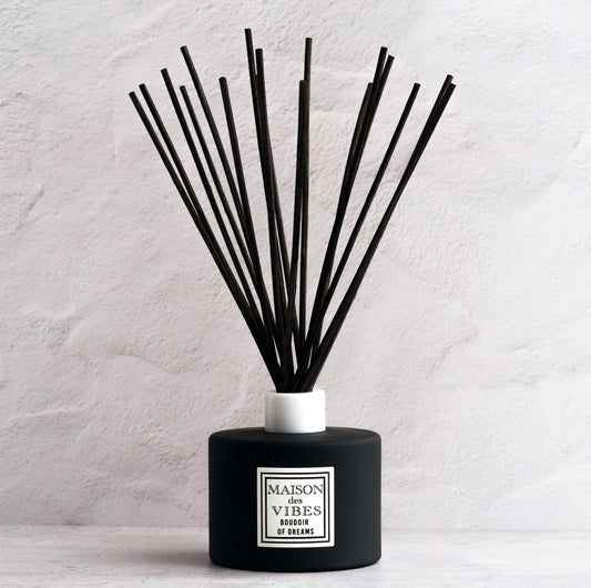 BOUDOIR OF DREAMS Reed Diffuser